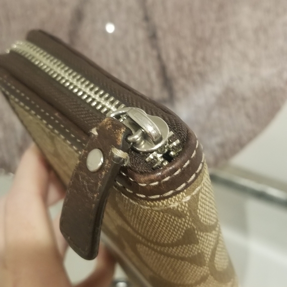 COACH Heritage Coated Canvas Full Size Wallet - Picture 7 of 10